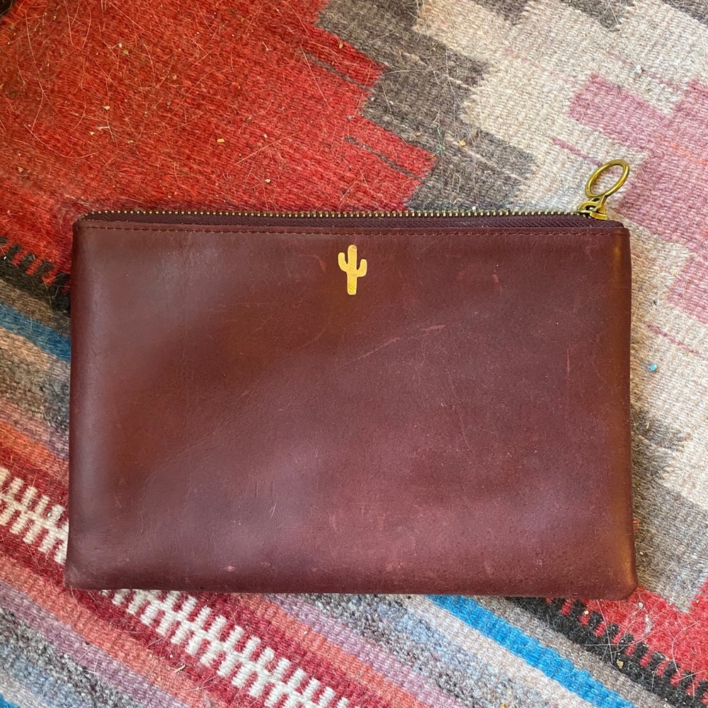 Madewell leather cactus clutch wallet